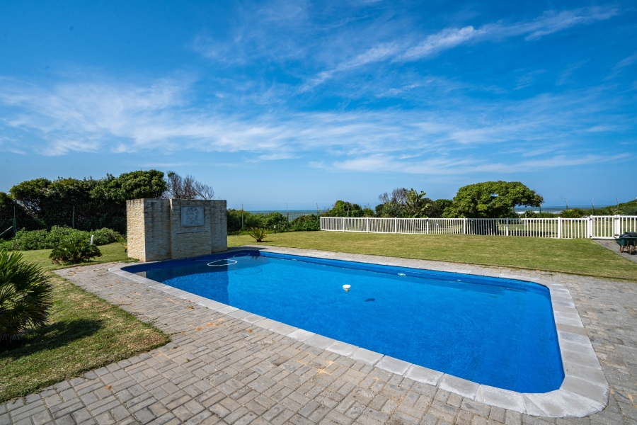 3 Bedroom Property for Sale in West Beach Eastern Cape